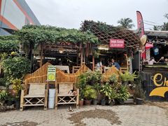 -Jungle Kitchen