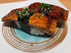 烧三文鱼皮寿司-爱米粒家