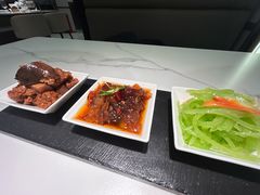 -滩外滩·本帮江浙菜(新天地店)