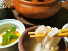 -雀舞云南菜(天津天河城购物中心店)