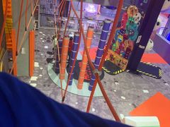 -嗨翻Hi-Fun竞技主题乐园·蹦床亲子生日轰趴(国光1937店)