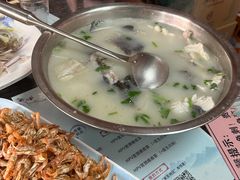 -雪湖煜辰鱼头老店(雪野湖店)