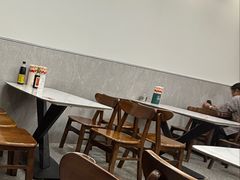 -洪记凉米线(新兴路店)