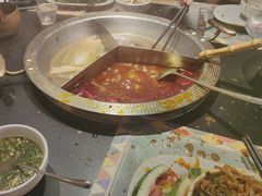 -廖掌柜·重庆鲜货火锅(上海首店)