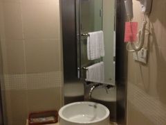 iphone_upload_pic-莫泰酒店(上海虹桥北新泾地铁站天山路店)