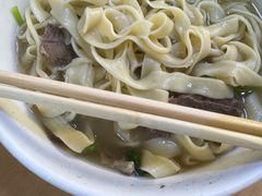 -十二忠手拉面(中华路店)