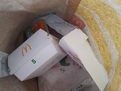 -麦当劳(杨林得来速店)