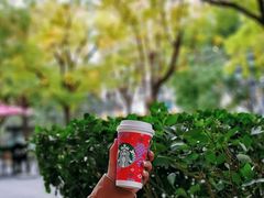 -星巴克(郑州普罗旺世店)