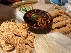 -魏铭鱼头捞饭(晋阳路店)