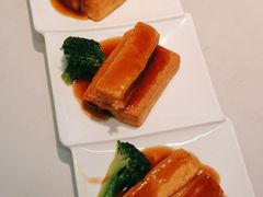 -芳满庭粤菜餐厅(丹阳吾悦店)