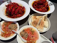 -龙巢盱眙龙虾·牛蛙·烧烤宵夜(八卦岭店)