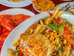 -岛中岛·海鲜大排档·万宁老字号(东澳店)