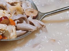 -尚尚仙·酸汤猪手·猪肚鸡火锅(华联万柳购物中心店)