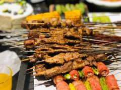 红柳鲜羊肉-冰城小镇音乐串吧·聚会餐厅(百子湾店)