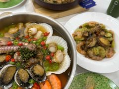 -品海楼·大连海胆锅贴馆(东港店)