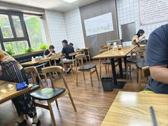 -陇上全荟兰州传统牛肉面(延吉路店)