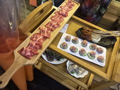 -二荆条·蜀鲜汇城市森林火锅