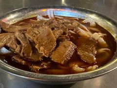 -薛记襄阳香辣牛肉面(平安路店)