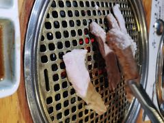 -唯成•韩国炭火烤肉 유성고기