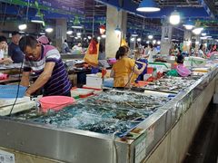 -三亚新鸿港水果一级批发市场
