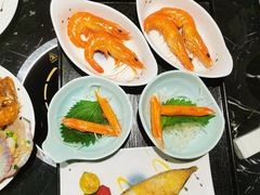 -淡尾·海鲜自助概念餐厅(虹桥南丰城店)