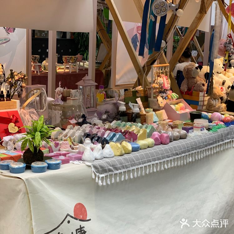 春熙路还有小市集⁉️难怪这是成都的逛街天堂