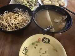 -舒蔡记生煎菜饭(云南中路店)