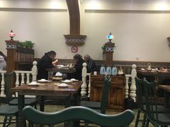 大堂-清真·玛丽亚新疆菜主题餐厅(浙江中路店)