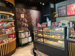 面包甜点陈列柜-星巴克(西藏路店)