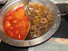 -廖掌柜·重庆鲜货火锅(上海首店)