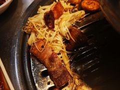-韩聚屋韩国烤肉餐厅(新北万达店)