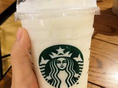 -星巴克(南宁民歌湖店)