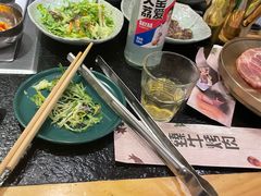 -臻牛烤肉