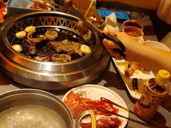 -黑金·寻焰自助百汇·烤肉·火锅(中街店)