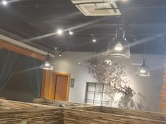 -瓦国小镇·果木烤鸭·融合菜(西口店)