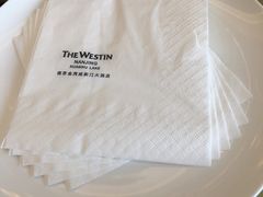 -湖影中餐厅·南京金茂威斯汀大酒店