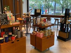 零售区-星巴克臻选(苏州汇豪店)