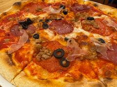 -城市大道红炉披萨烘焙坊