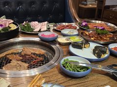 -明洞阿姨·韩式酱蟹烤肉·创意料理(三元桥店)