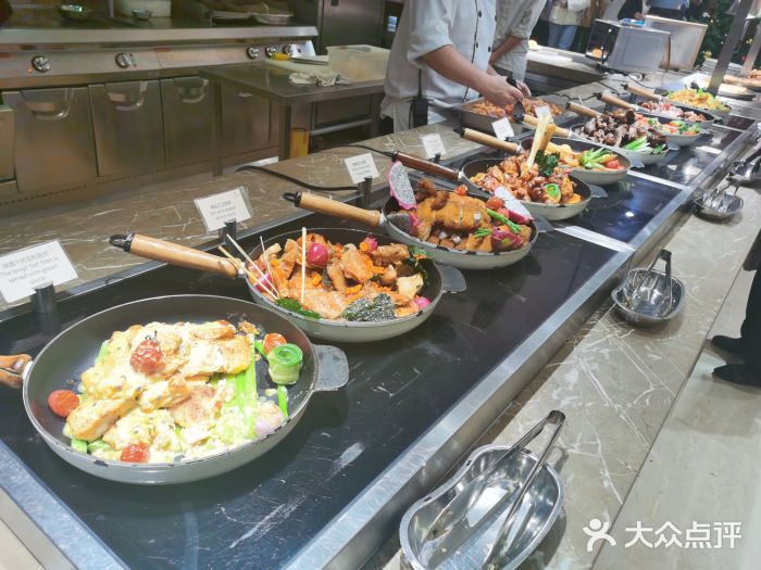 景湖轩全日制餐厅·南湖名都自助取餐区图片