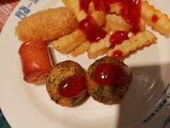 -四海一家自助餐(益田假日广场店)