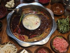 -周幺妹重庆老火锅(银泰城总店)