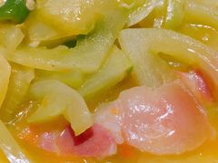 青番茄炒出缸肉-鱼食饭稻·苏浙土菜17年老馆子(平江路店)