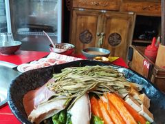 -谭鸭血老火锅(漳州路店)