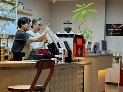 -YEEGIN COFFEE也径咖啡