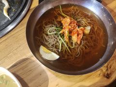 -韩呈黑牛家烤肉(太原街万达店)