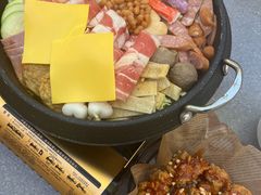 -豚妈妈汤饭·部队锅(南京东路店)