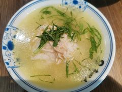 鸡汤菜泡饭-肖四女乐山跷脚牛肉(世博源店)