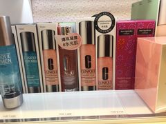 -王权免税店(廊曼机场店)
