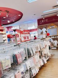 -孩子王(奥克斯广场店)